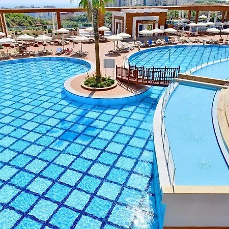 Апартаменты Azura Park Complex