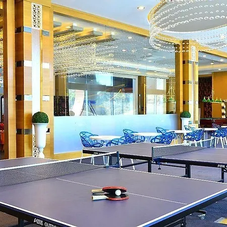 Апартаменты Azura Park Complex Махмутлар